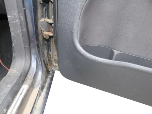 VW Golf Plus 5M 1x Türverkleidung Verkleidung Tür vorne rechts schwarz  (185039)