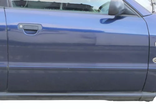 Audi A4 B5 Tür nur Türblatt vorn rechts Beifahrertür blau LZ5T Kombi Limo (185055)