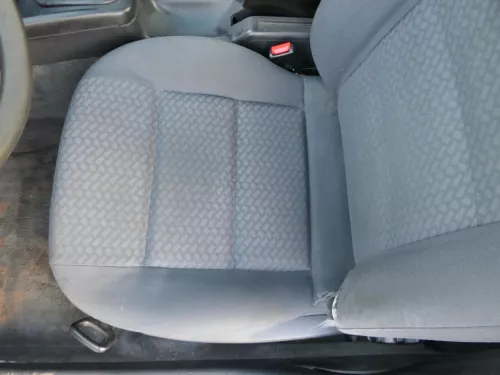 Audi A4 B5 Sitz Fahrersitz vorne links höhenverstellbar (185065)