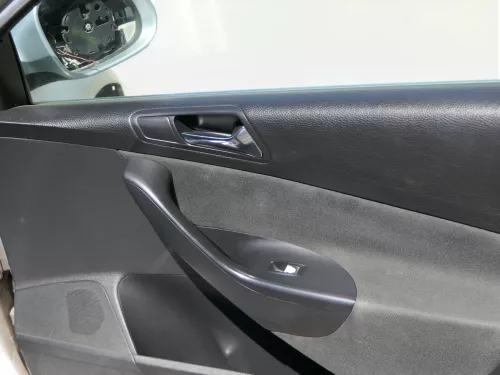 1x VW Passat 3C Variant Türverkleidung Verkleidung Tür vorne rechts schwarz (185102)