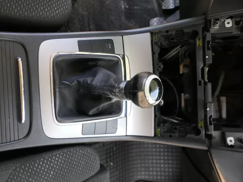 Passat 3C Mittelkonsole Verkleidung Klappe Abdeckung Dekor silber matt chrom Asc