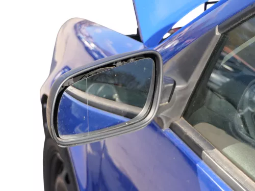 VW Golf 4 Bora manueller Spiegel vorne links Außenspiegel schwarz  (185165)