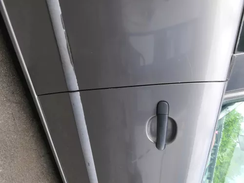 Seat Ibiza 6L Tür Beifahrertür 2/3-Türer vorne rechts grau LS7U ohne Anbauteile (185263)