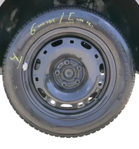 2x Polo 6R 9N Ibiza Felgen 185/60 R14 Allwetterreifen M+S 6jx15  Reifen 5-6,5mm (185276)