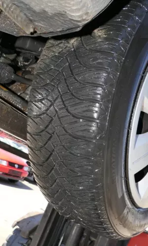 2x Polo 6R 9N Ibiza Felgen 185/60 R14 Allwetterreifen M+S 6jx15  Reifen 5-6,5mm (185276)