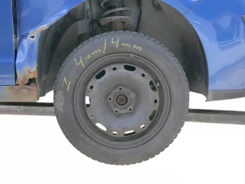 4x Polo 6R 9N Ibiza Felgen 185/60 R14 Winterreifen M+S 6jx15 ET38 Reifen 4-5mm (185328)