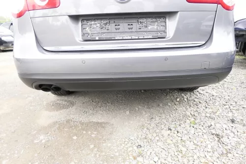 VW Passat 3C Kombi Stoßstange hinten Heckstoßstange Stoßfänger grau LA7T 9999244
