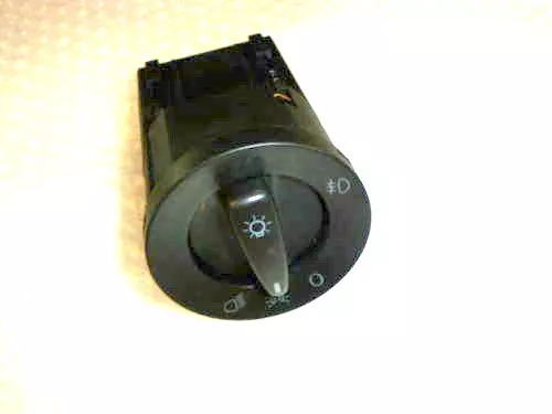 VW Polo 6N2 Lupo Golf 4 Lichtschalter Schalter Licht 1C0941531 Sharan New Beetle (9999320)