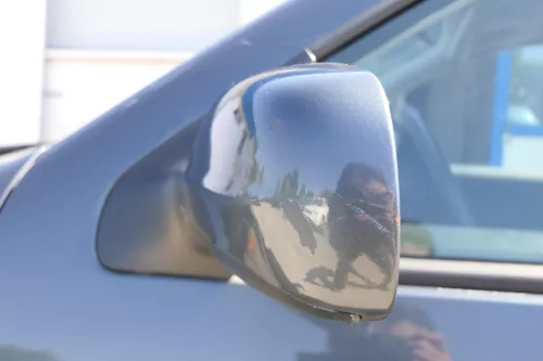 VW Golf 4 Bora elektrischer Spiegel vorne links Außenspiegel grau LC7V + Glas (171131)