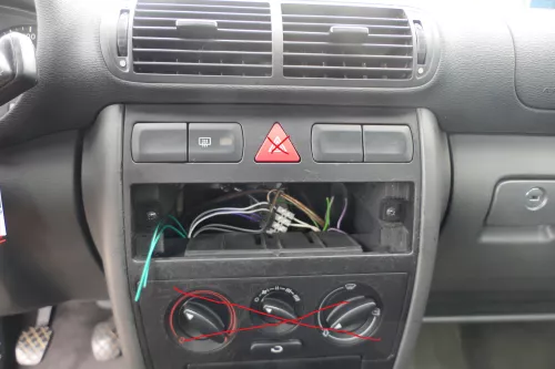 Audi A3 8L Mittelkonsole Verkleidung um Radio Blende 8L0863263 (179913)