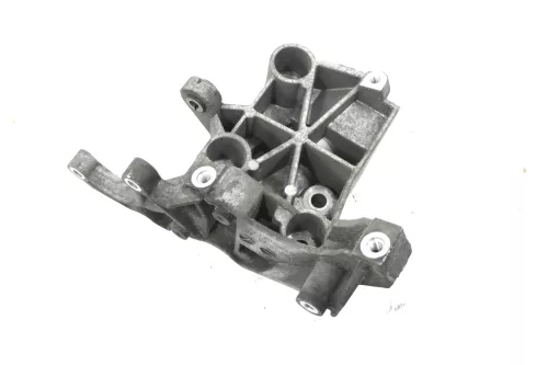 VW Touareg 7L Q7 Halter Konsole Servopumpe Träger 059145169AE 059145167AE CASA (144124)