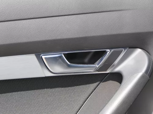 1x Audi A6 4F Türverkleidung Verkleidung Tür hinten links schwarz soul  S-line (185874)