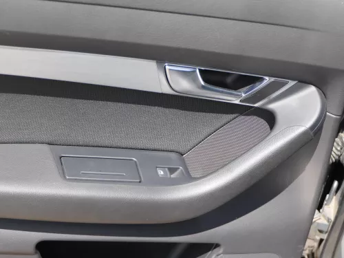 1x Audi A6 4F Türverkleidung Verkleidung Tür hinten links schwarz soul  S-line (185874)