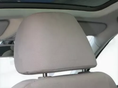 1x Golf 5 1K Jetta auc Kombi Kopfstützen Kopfstütze vorne rechts links latte mac