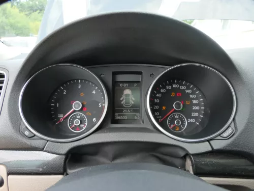 VW Golf 6 5K AJ5 Plus Tacho Kombiinstrument 5K0920871A TDI 306.000 km