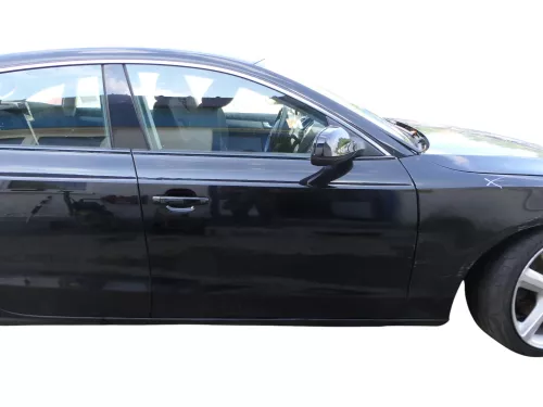 Audi A5 Sportback Tür vorne rechts schwarz LZ9Y Facelift - ohne Anbauteile