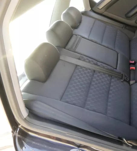 Audi A6 4B Limousine Rückbank Rücksitzbank Sitz Rücksitz 3 Punkt Gurt nur Lehne