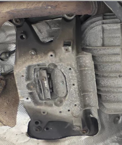 Audi A4 8K B8 Querrohr Querträger Halter Getriebe 8K0399263K 8K0399263BH Automat (186394)