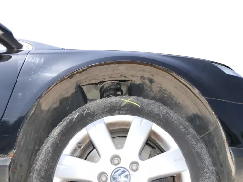 VW Passat 3C Kotflügel vorne rechts schwarz LC9X 3C0821022 (186472)