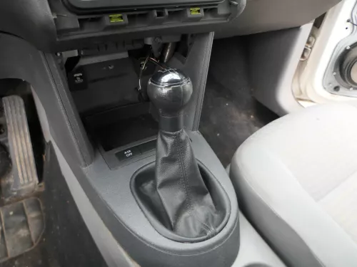 VW Caddy 2K Schaltknauf Schaltsack Schaltung Schaltknüppel original 2K0711113