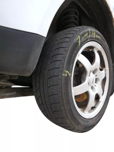 4x VW Golf Touran Alufelgen Winterreifen M&S Reifen Felgen 205/55 R16 94H -4-5mm (186574)