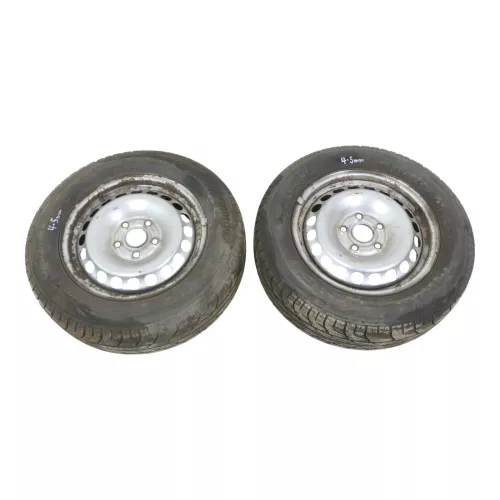 2x VW Golf 6 Caddy 195/65 R15 91V Sommerreifen Felgen 6jx15H2 ET47 ca. 5mm