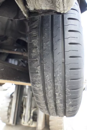 4x VW Polo 9N Felgen Reifen 165/70 R14 81T Sommerreifen 5jx14H2 ET35 ca. 5-7mm (173454)