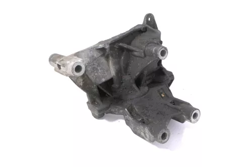 VW T5 Getriebelager Stütze Lager Getriebe 2,5 TDI BNZ BPC 070199343B rechts oben (175534)