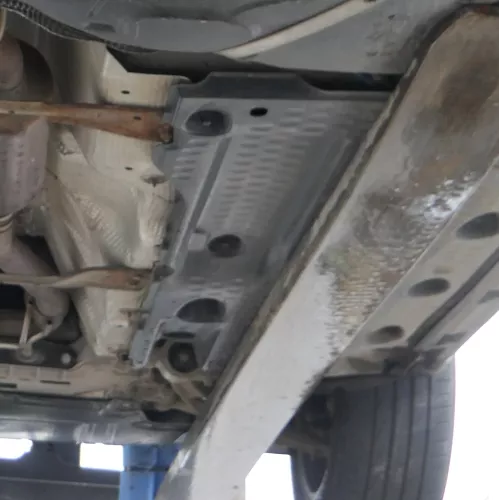 VW Passat 3C B6 B7 Unterbodenverkleidung Verkleidung links unten Abdeckung