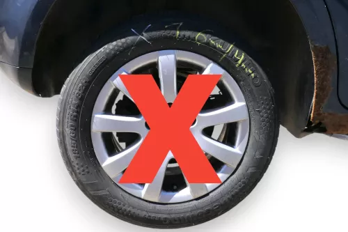 2x VW Golf 3 9N 6Y Reifen 185/60 R14 82H Sommerreifen 2x ca. 4-6mm NUR REIFEN