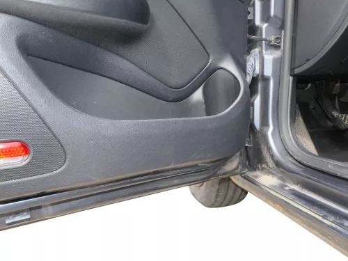 1x Octavia 1Z Türverkleidung Verkleidung Tür vorne links onyx schwarz (186599)