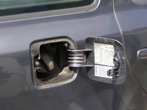 Skoda Octavia 1Z Tankdeckel Deckel Tank Tankverschluß LF8J grau (186609)