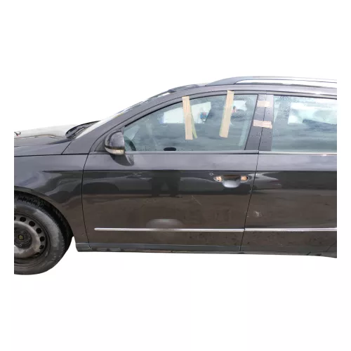 VW Passat 3C Kombi o. Limous Tür vorne links Fahrer schwarz LC8X -ohneAnbauteilr