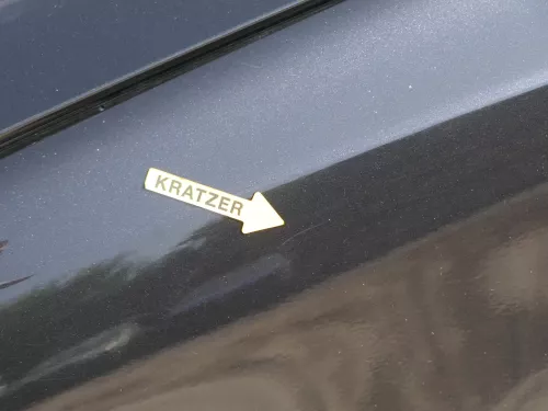 VW Polo 9N3 Kotflügel vorne links schwarz LC9Z (186793)