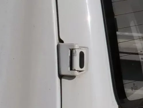 1x VW T4 Scharniere für Tür für Flügeltür links hinten oben weiß
