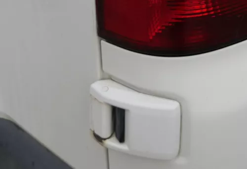 1x VW T% Scharniere für Tür für Flügeltür links hinten unten weiß