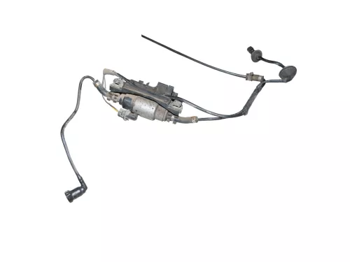 VW Golf 5 Absaugeinheit Dosierpumpe Standheizung 1T0201607E Pumpe (187099)