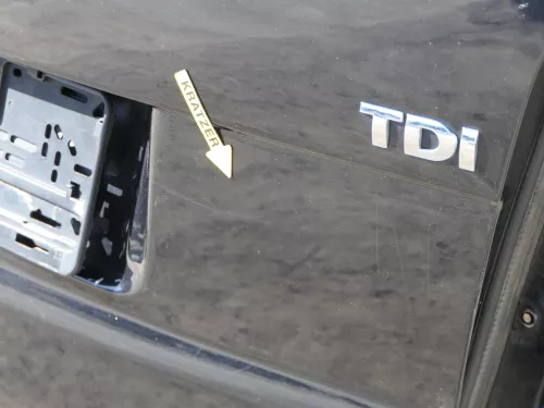 VW Touran Heckklappe Kofferraumklappe hinten schwarz metallic LC9X + Scheibe (187193)