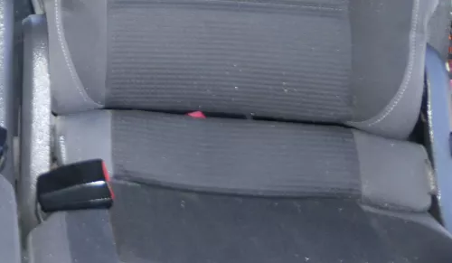 VW Touran Sitz ABDECKUNG hinten links (hintern Fahrersitz) Rücksitz - für Isofix (187208)
