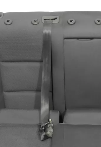Audi A4 B6 B7 8E Sitz Rückbank Rücksitzbank hinten links 3-Punkt-Gurt schwarz (187241)