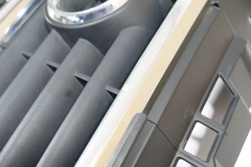 Audi A3 8P 2/3-Türer Kühlergrill Grill Emblem Zeichen Logo 8P3853651 (187248)