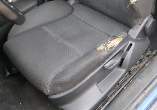 Audi A3 8P Sitzgestell Gestell Sitz Fahrersitz vorne links 2/3Türer 1K3881105DN