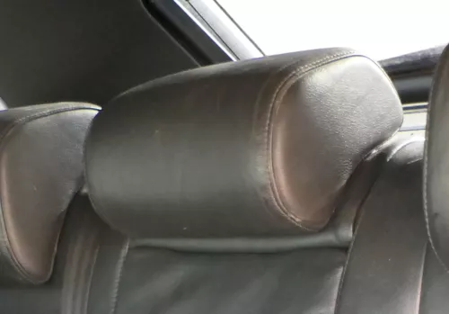 Audi A3 8P Kopfstütze hinten in der Mitte Sportback 4/5-Türer - schwarz Leder (187339)