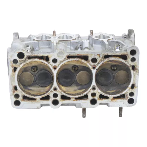 Audi A6 4A Zylinderkopf ABC Motor links 2,6 110kw 150PS Quattro V6 Zyl. 4-6 (200010)