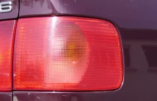 Audi A6 4A Limousine Rücklicht hinten rechts außen Heckleuchte 4A5945218B