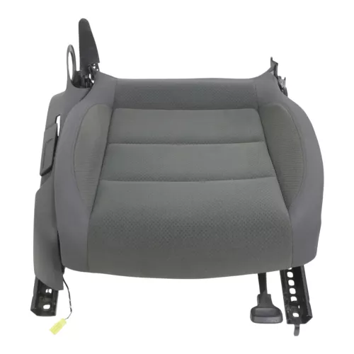 Golf 6 5 Sitzgestell Gestell Sitz Beifahrersitz vorne rechts 3-Türer Unterteil