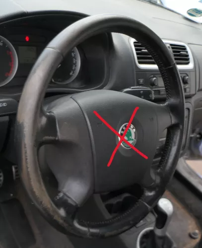 Skoda Fabia 5J Roomster Octavia 1Z Lenkrad 4-Speichen 1Z0419091F /N Leder (187410)