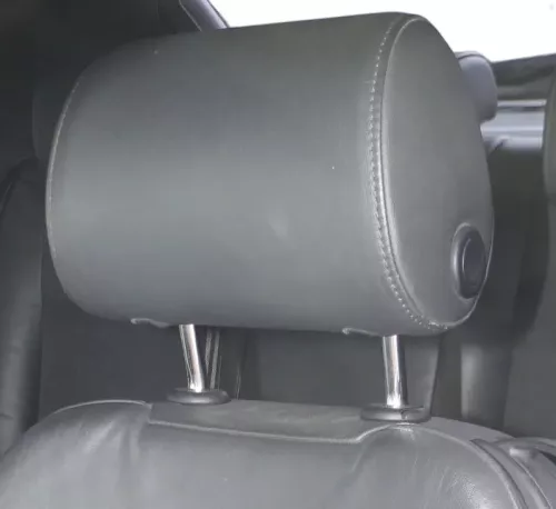 Audi A3 8P Kopfstütze vorne vorn links - soul schwarz- verstellbar Leder Perlnap (187475)