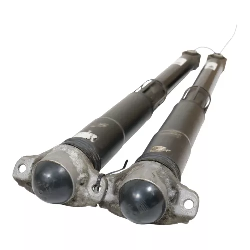 VW Golf 7 5G Stoßdämpfer hinten links und rechts 5Q0513049EQ - 100.000 km ## (185707)