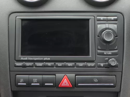 Audi A3 8P Radio Original Audi Navi Navigation Plus 8P0035192 +Code RNS-E S-line